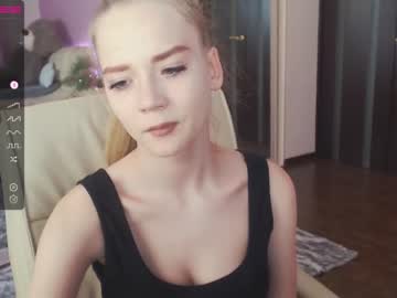 girl Cam Girls At Home Fucking Live with nikole_shinebaby