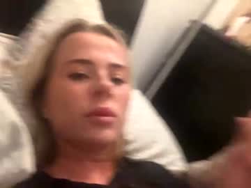 girl Cam Girls At Home Fucking Live with mrsmina696