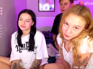 couple Cam Girls At Home Fucking Live with caesarsparks