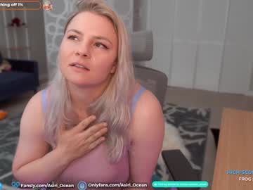 girl Cam Girls At Home Fucking Live with asiri_ocean