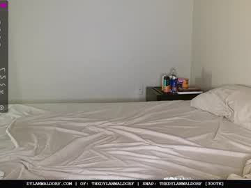 couple Cam Girls At Home Fucking Live with angelwaldorf