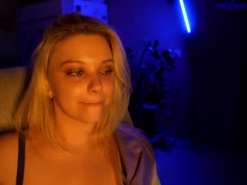 girl Cam Girls At Home Fucking Live with sexyalice1997