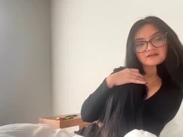 girl Cam Girls At Home Fucking Live with petiteasiant