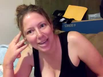 couple Cam Girls At Home Fucking Live with kellyandmac