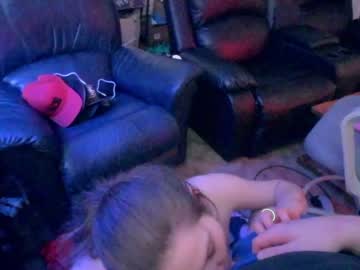 couple Cam Girls At Home Fucking Live with leeshnchoc