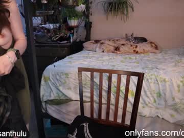 girl Cam Girls At Home Fucking Live with chrysanthulu