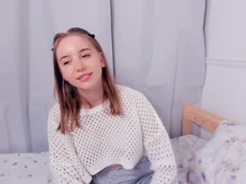 girl Cam Girls At Home Fucking Live with luxxberry