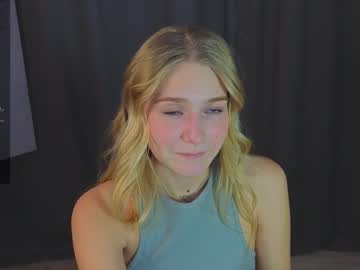 girl Cam Girls At Home Fucking Live with emilyhewell