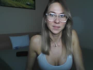 girl Cam Girls At Home Fucking Live with viktoriaaember