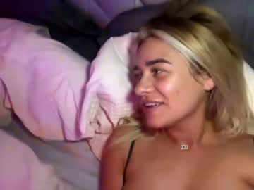 couple Cam Girls At Home Fucking Live with buttonsssss