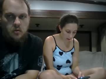 couple Cam Girls At Home Fucking Live with shy_milf88