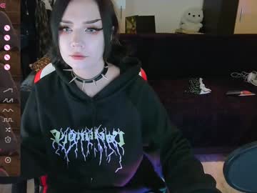 girl Cam Girls At Home Fucking Live with broodmommyy3