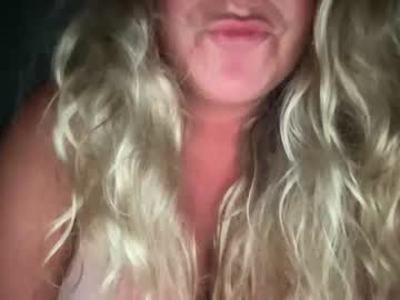 girl Cam Girls At Home Fucking Live with caromarie97