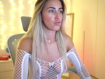 girl Cam Girls At Home Fucking Live with laramonroe_