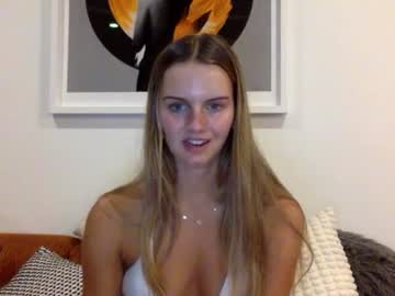 girl Cam Girls At Home Fucking Live with goddesslyvenus