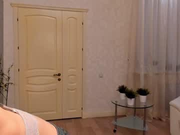 girl Cam Girls At Home Fucking Live with petracoke