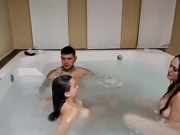 couple Cam Girls At Home Fucking Live with mariposa_2323