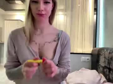 girl Cam Girls At Home Fucking Live with brandibelle19