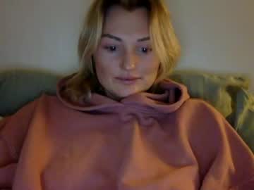 girl Cam Girls At Home Fucking Live with irisquin