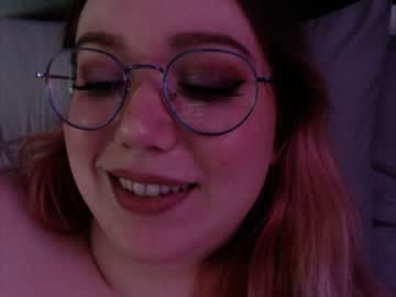 girl Cam Girls At Home Fucking Live with uwuptiana
