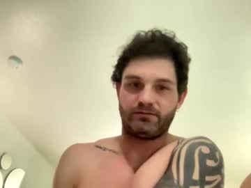 couple Cam Girls At Home Fucking Live with couplephuxx