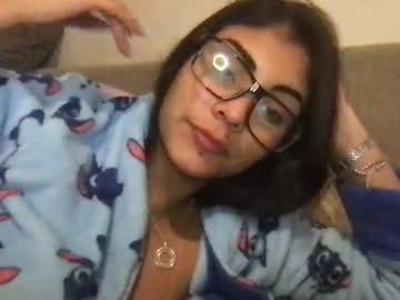 girl Cam Girls At Home Fucking Live with lauraxoo