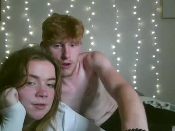 couple Cam Girls At Home Fucking Live with zekeee420
