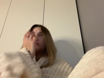 girl Cam Girls At Home Fucking Live with norakiso