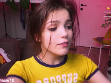 girl Cam Girls At Home Fucking Live with emiliacourtney