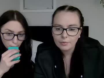 couple Cam Girls At Home Fucking Live with amberxorae