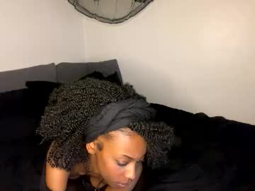 girl Cam Girls At Home Fucking Live with trixie_luv