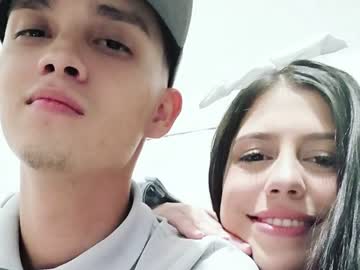 couple Cam Girls At Home Fucking Live with jimmy_and_taylor2