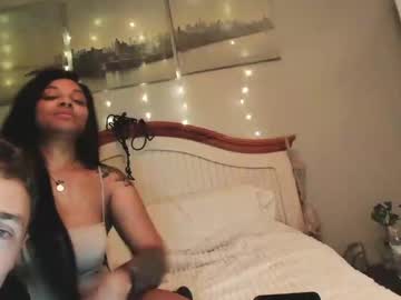 couple Cam Girls At Home Fucking Live with cristalchampagne