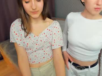 couple Cam Girls At Home Fucking Live with jodyclowes
