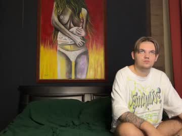 couple Cam Girls At Home Fucking Live with mileena_shy
