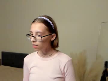 girl Cam Girls At Home Fucking Live with jodychurchwell
