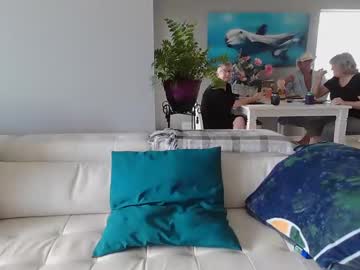 couple Cam Girls At Home Fucking Live with smallpenisbigtongue