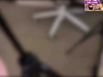 girl
        sweet_littleee cam image #5816414