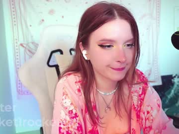 girl Cam Girls At Home Fucking Live with pocketrocket_