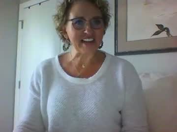 girl Cam Girls At Home Fucking Live with momnxtdoor