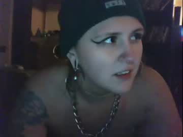 couple Cam Girls At Home Fucking Live with grungyhotmessmama