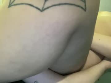 couple Cam Girls At Home Fucking Live with double_tr0uble
