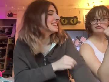 girl Cam Girls At Home Fucking Live with piercedbaby420