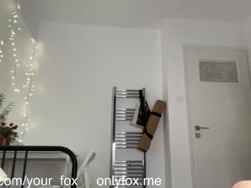 girl Cam Girls At Home Fucking Live with cyber_fox