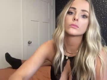 couple Cam Girls At Home Fucking Live with haileychaseeee