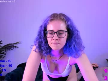 girl Cam Girls At Home Fucking Live with evelyn_ray