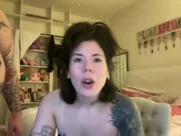 couple Cam Girls At Home Fucking Live with xoxogenesis