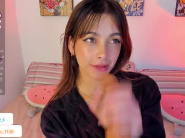 girl Cam Girls At Home Fucking Live with daphne_c