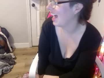 couple Cam Girls At Home Fucking Live with o0oshesquirt4hims