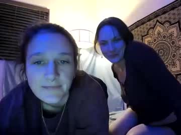 couple Cam Girls At Home Fucking Live with sillygirlsxx